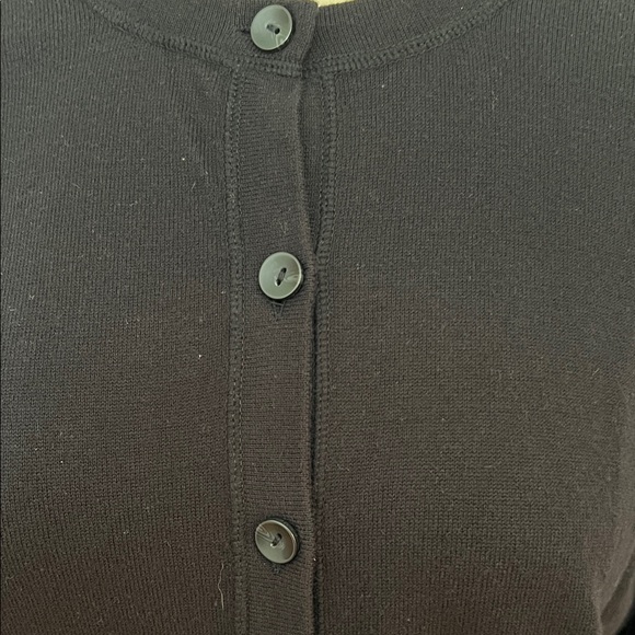 Women’s 3/4 Length Sleeve Eddie Bauer Black Button-Up Sweater Size XL - Picture 2 of 8